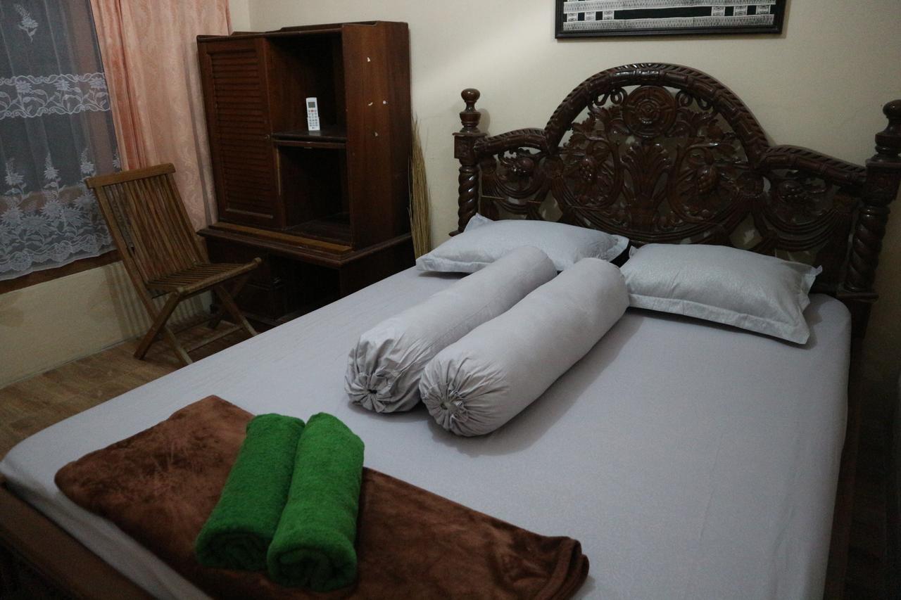 Kembar Guesthouse Γιογκιακάρτα Εξωτερικό φωτογραφία